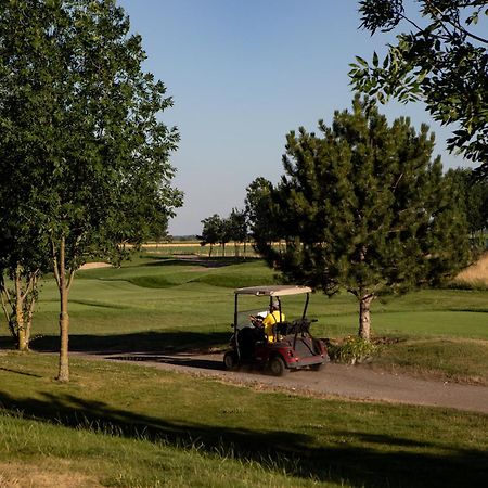 Aparthotel Green Resort Hruba Borsa Buitenkant foto